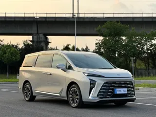 Buick GL8 2025 купить из Китая, цена 6 894 000 ₽ — Suifenhe Auto