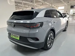 Volkswagen ID.4 CROZZ 2023 купить из Китая, цена 1 993 000 ₽ — Suifenhe Auto