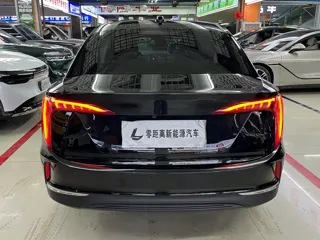 Hongqi E-QM5 2023 купить из Китая, цена 3 542 000 ₽ — Suifenhe Auto