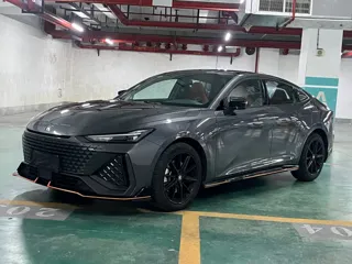 Changan UNI-V 2024 купить из Китая, цена 2 479 000 ₽ — Suifenhe Auto