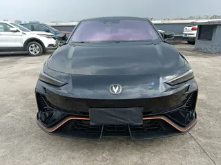 Changan UNI-V 2025 купить из Китая, цена 2 689 000 ₽ — Suifenhe Auto
