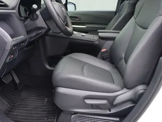 Toyota Granvia 2026 купить из Китая, цена 7 446 000 ₽ — Suifenhe Auto