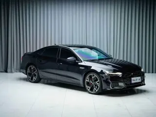 Audi A7L 2025 купить из Китая, цена 6 952 000 ₽ — Suifenhe Auto