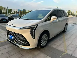 Buick Century 2024 купить из Китая, цена 7 874 000 ₽ — Suifenhe Auto