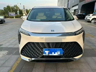 Buick Century 2024 купить из Китая, цена 7 874 000 ₽ — Suifenhe Auto