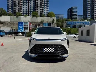 Buick Century 2024 купить из Китая, цена 8 237 000 ₽ — Suifenhe Auto