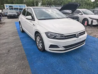 Volkswagen Polo 2020 купить из Китая, цена 1 296 000 ₽ — Suifenhe Auto