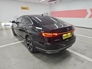 Volkswagen Passat 2025 купить из Китая, цена 3 967 000 ₽ — Suifenhe Auto