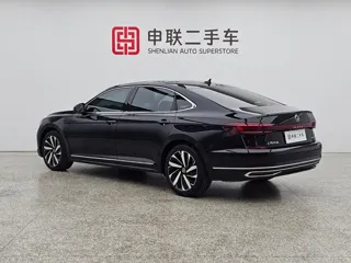 Volkswagen Passat 2025 купить из Китая, цена 4 118 000 ₽ — Suifenhe Auto