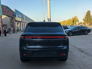 Leapmotor C10 2024 купить из Китая, цена 3 462 000 ₽ — Suifenhe Auto