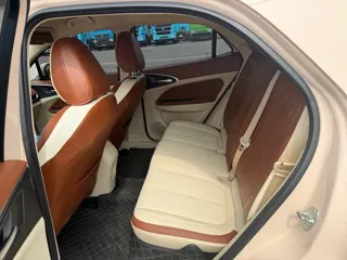 ORA Good Cat 2024 купить из Китая, цена 1 358 000 ₽ — Suifenhe Auto
