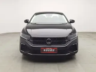Volkswagen Passat 2024 купить из Китая, цена 3 539 000 ₽ — Suifenhe Auto