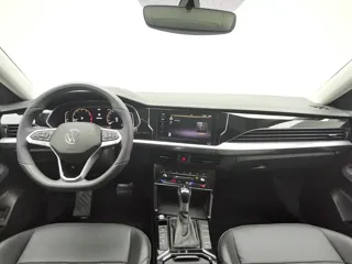 Volkswagen Passat 2024 купить из Китая, цена 3 539 000 ₽ — Suifenhe Auto
