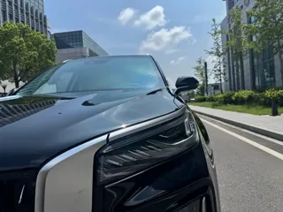 Hongqi HS5 2024 купить из Китая, цена 3 453 000 ₽ — Suifenhe Auto