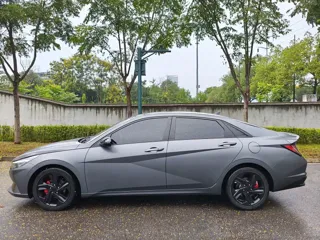 Hyundai Elantra 2023 купить из Китая, цена 1 705 000 ₽ — Suifenhe Auto