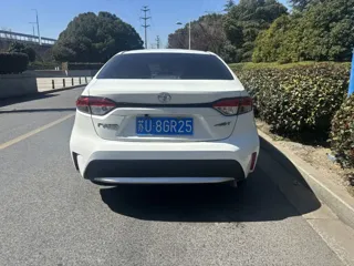Toyota Levin 2021 купить из Китая, цена 1 289 000 ₽ — Suifenhe Auto