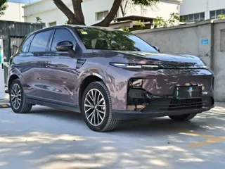 Leapmotor B10 2025 купить из Китая, цена 2 625 000 ₽ — Suifenhe Auto