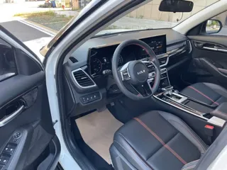 Kia KX3 2022 купить из Китая, цена 1 786 000 ₽ — Suifenhe Auto