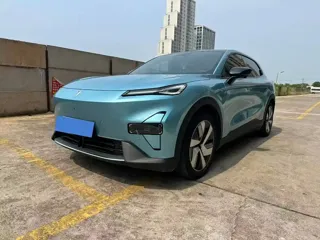 Deepal S05 2024 купить из Китая, цена 2 796 000 ₽ — Suifenhe Auto