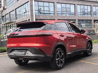 XPeng G3 2019 купить из Китая, цена 2 858 000 ₽ — Suifenhe Auto