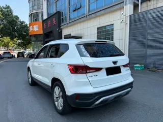 Jetta VS5 2021 купить из Китая, цена 1 233 000 ₽ — Suifenhe Auto