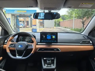 BYD e2 2023 купить из Китая, цена 1 349 000 ₽ — Suifenhe Auto