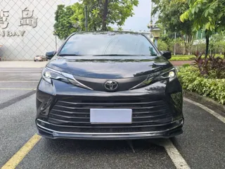 Toyota SIENNA 2024 купить из Китая, цена 7 006 000 ₽ — Suifenhe Auto