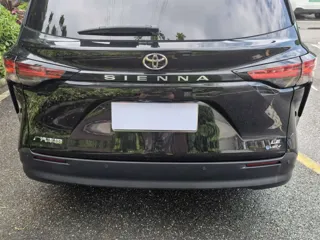 Toyota SIENNA 2024 купить из Китая, цена 7 006 000 ₽ — Suifenhe Auto