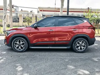 Kia KX3 2021 купить из Китая, цена 1 526 000 ₽ — Suifenhe Auto