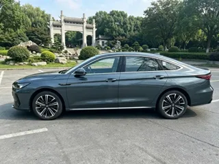 Chery Arrizo 8 PRO 2025 купить из Китая, цена 2 860 000 ₽ — Suifenhe Auto
