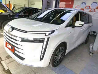 GAC Trumpchi E8 2025 купить из Китая, цена 4 201 000 ₽ — Suifenhe Auto