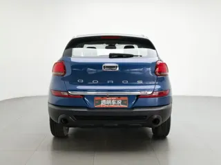 Qoros 5 2019 купить из Китая, цена 1 068 000 ₽ — Suifenhe Auto