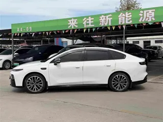 Leapmotor B01 2025 купить из Китая, цена 2 818 000 ₽ — Suifenhe Auto