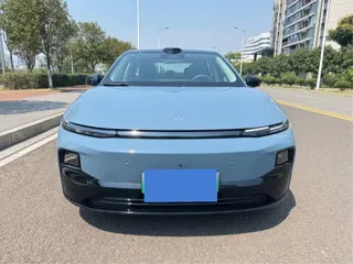 Leapmotor B01 2025 купить из Китая, цена 2 451 000 ₽ — Suifenhe Auto