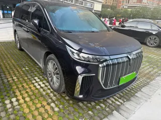 Voyah Dreamer 2024 купить из Китая, цена 7 094 000 ₽ — Suifenhe Auto