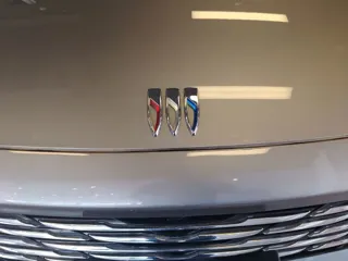Buick Envision S 2025 купить из Китая, цена 3 810 000 ₽ — Suifenhe Auto