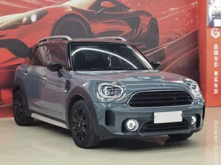 MINI COUNTRYMAN 2021 купить из Китая, цена 2 225 000 ₽ — Suifenhe Auto