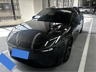 Lynk & Co 07 EM-P 2024 купить из Китая, цена 3 207 000 ₽ — Suifenhe Auto
