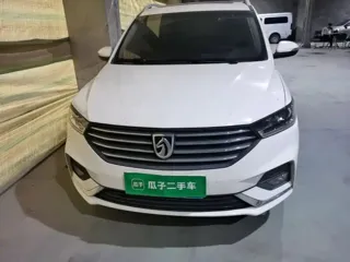 Baojun 360 2019 купить из Китая, цена 1 103 000 ₽ — Suifenhe Auto