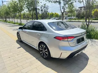 Toyota Levin 2022 купить из Китая, цена 1 556 000 ₽ — Suifenhe Auto