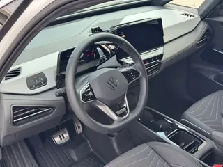 Volkswagen ID.3 2024 купить из Китая, цена 1 837 000 ₽ — Suifenhe Auto