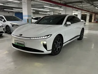 Changan Qiyuan A07 2024 купить из Китая, цена 3 005 000 ₽ — Suifenhe Auto
