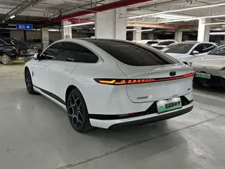 Changan Qiyuan A07 2024 купить из Китая, цена 3 005 000 ₽ — Suifenhe Auto