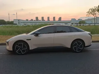 XPeng MONA M03 2025 купить из Китая, цена 3 332 000 ₽ — Suifenhe Auto