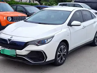 Venucia D60EV 2021 купить из Китая, цена 1 012 000 ₽ — Suifenhe Auto