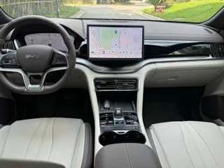 BYD Song PLUS 2024 купить из Китая, цена 4 813 000 ₽ — Suifenhe Auto