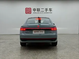 Volkswagen Passat 2026 купить из Китая, цена 4 326 000 ₽ — Suifenhe Auto
