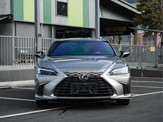 Lexus ES 2025 купить из Китая, цена 7 980 000 ₽ — Suifenhe Auto