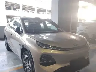 Changan Qiyuan Q05 2026 купить из Китая, цена 2 667 000 ₽ — Suifenhe Auto