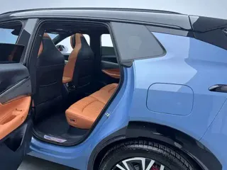 Lynk & Co 08 EM-P 2025 купить из Китая, цена 5 091 000 ₽ — Suifenhe Auto